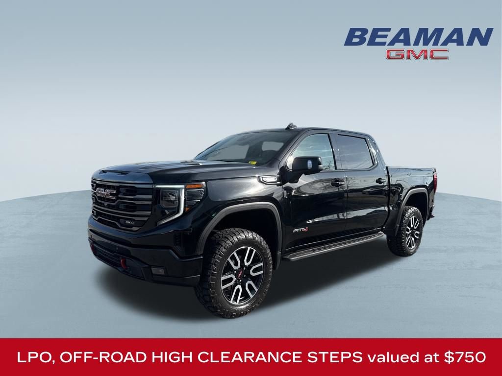 Used 2024 GMC Sierra 1500 AT4 w/ Technology Package AWD/4WD image 3