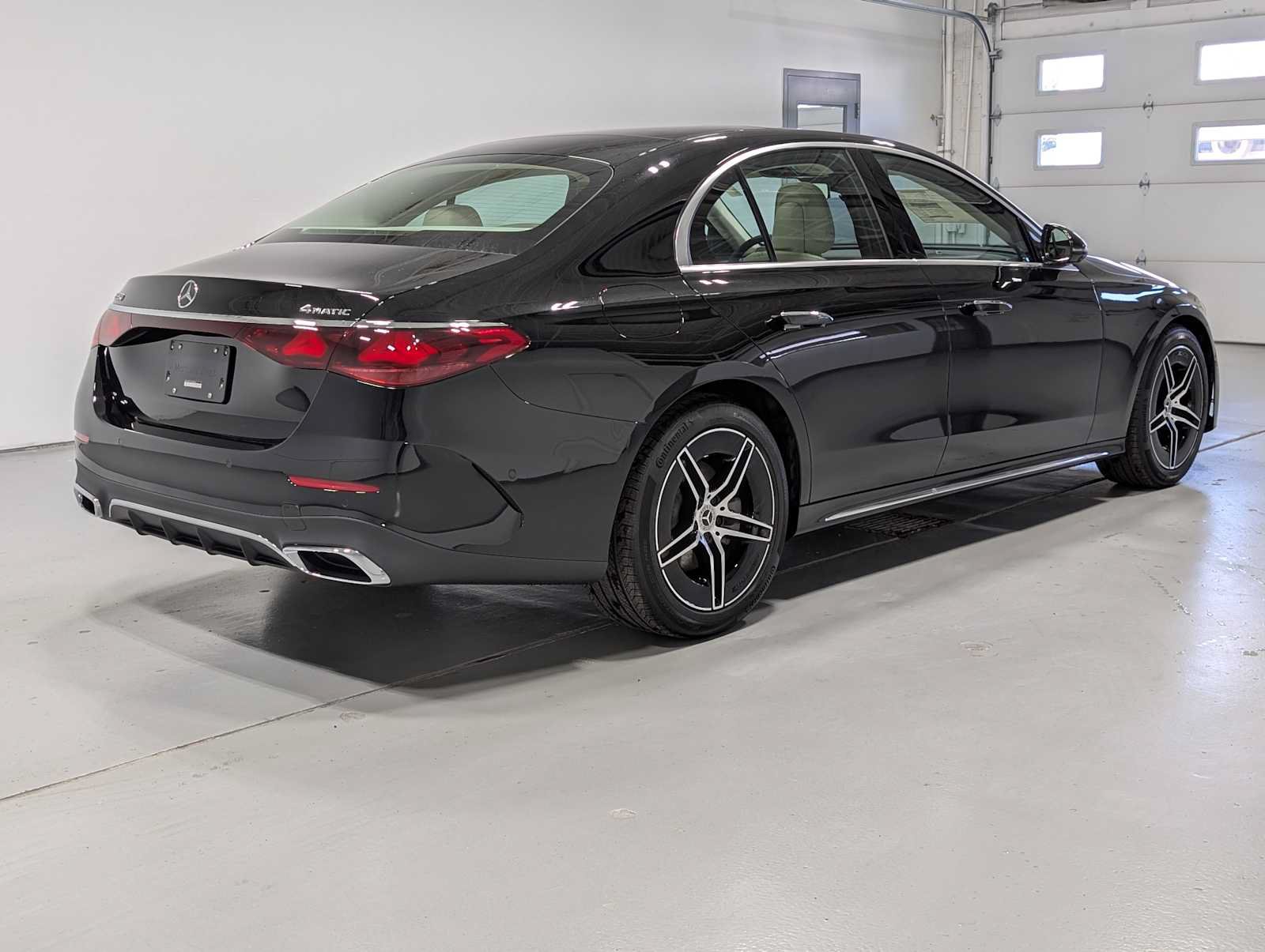 New 2026 Mercedes-Benz E 350 4MATIC Sedan image 7