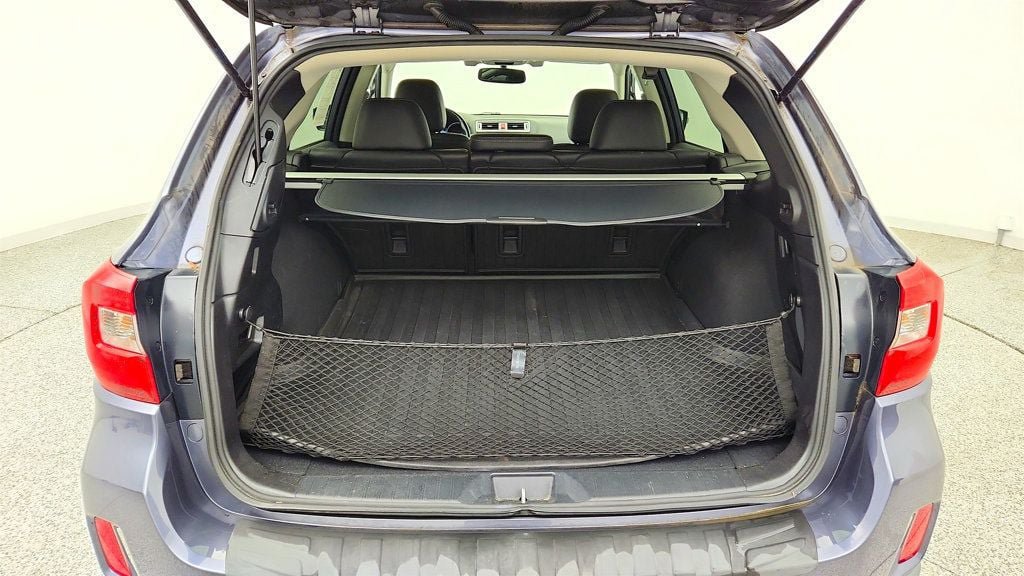 Used 2016 Subaru Outback 2.5i Limited AWD/4WD image 22