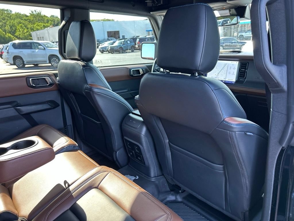 Used 2024 Ford Bronco Outer Banks AWD/4WD image 43