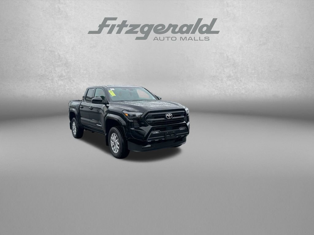 New 2026 Toyota Tacoma SR5
