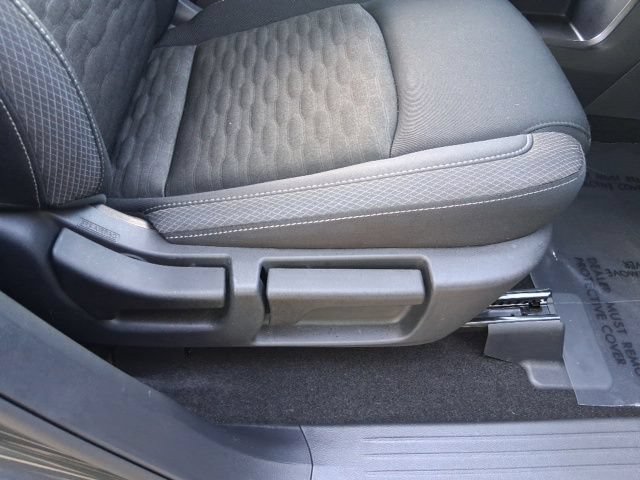 Certified 2025 Nissan Pathfinder SV FWD image 19