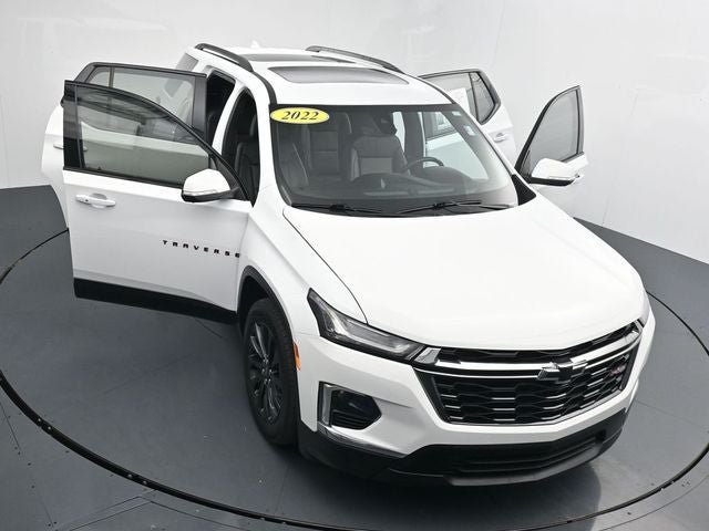 Used 2022 Chevrolet Traverse RS AWD/4WD image 37