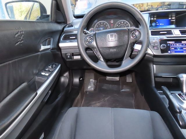 Used 2014 Honda Crosstour EX image 18
