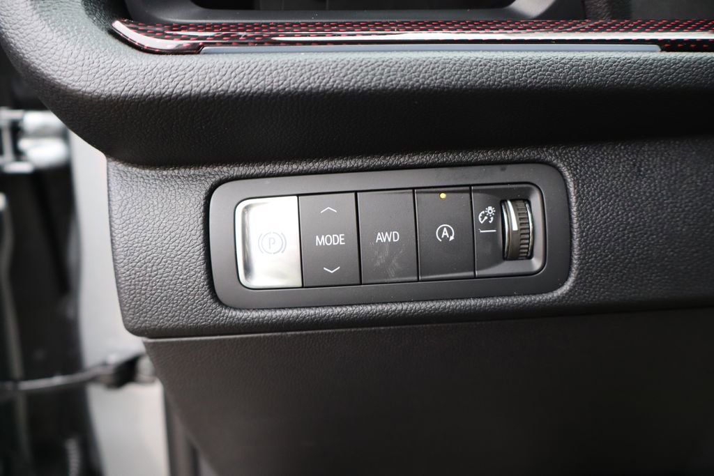 New 2026 Chevrolet Traverse RS image 16