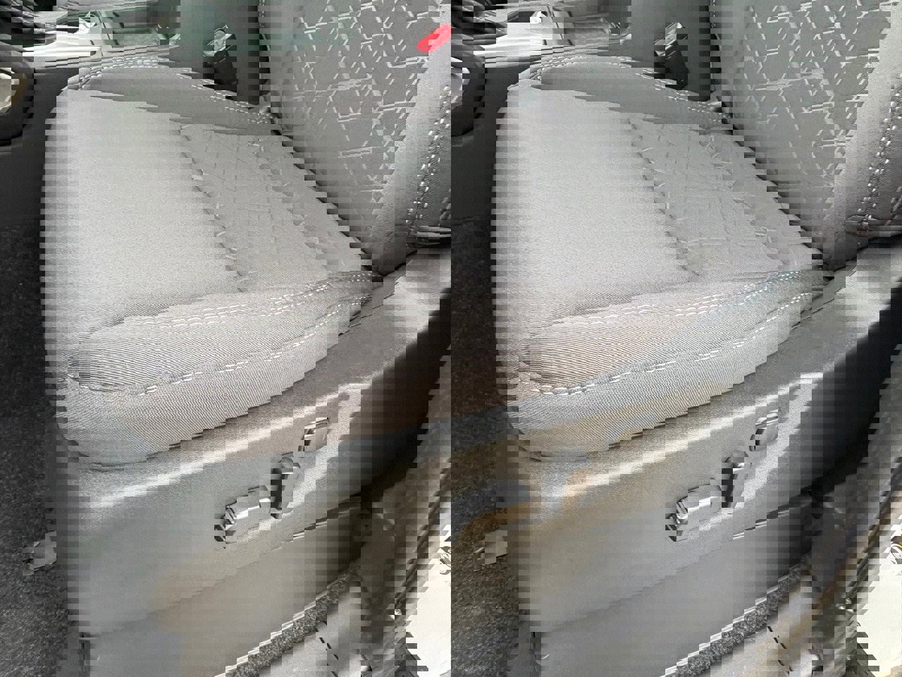 New 2026 Nissan Frontier SV image 15