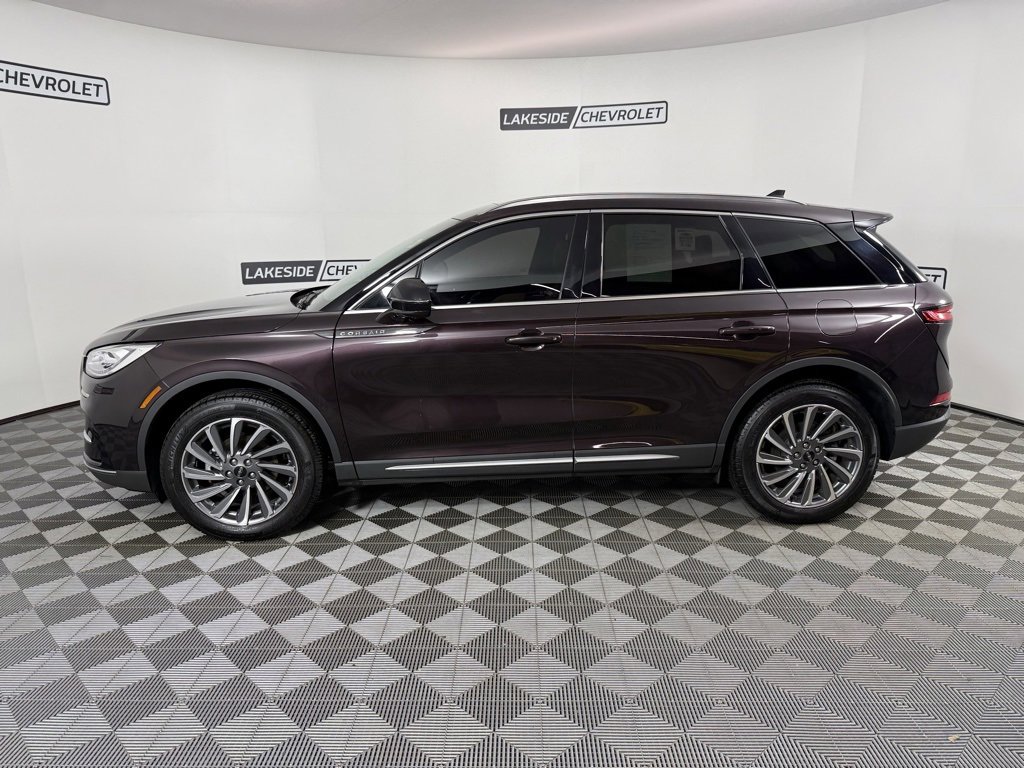 Used 2023 Lincoln Corsair Reserve w/ Equipment Group 201A image 3