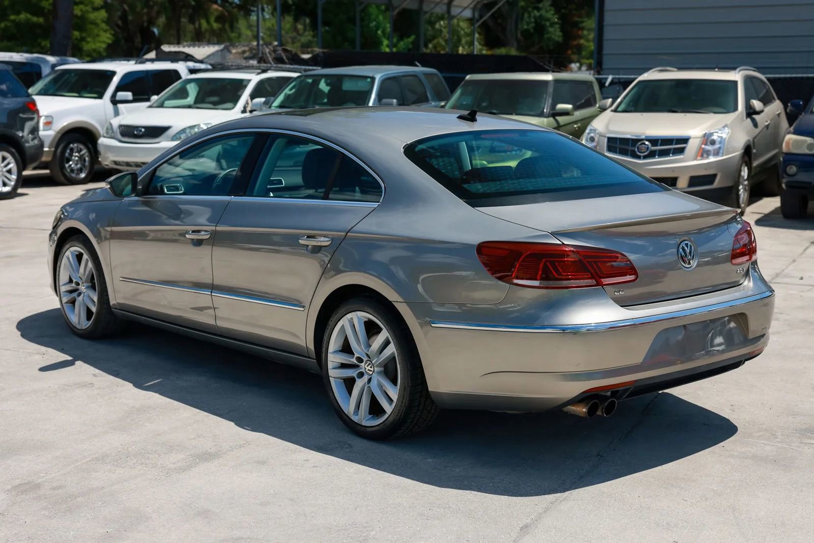 Used 2015 Volkswagen CC Executive FWD image 4