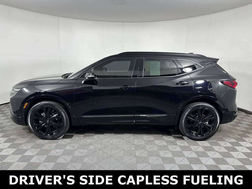 Used 2022 Chevrolet Blazer RS w/ Enhanced Convenience Package AWD/4WD image 2