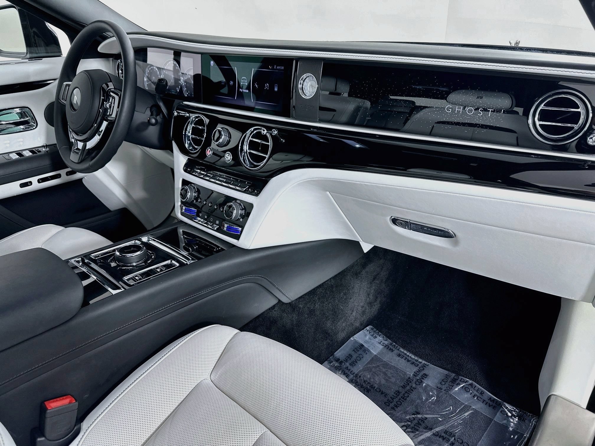 Certified 2022 Rolls-Royce Ghost AWD/4WD image 29