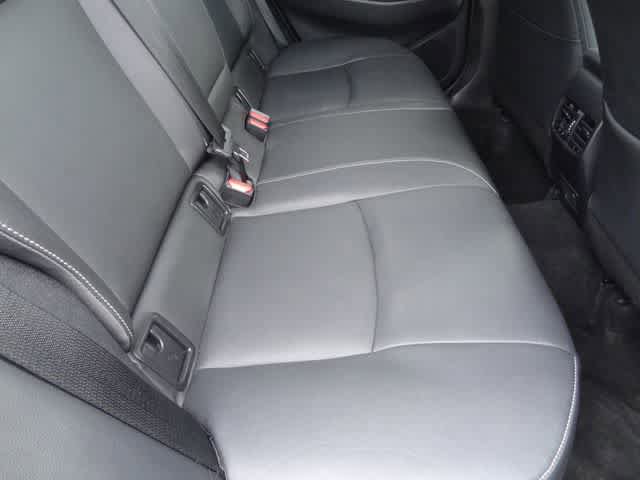 Used 2025 Toyota Corolla Cross XLE AWD/4WD image 10