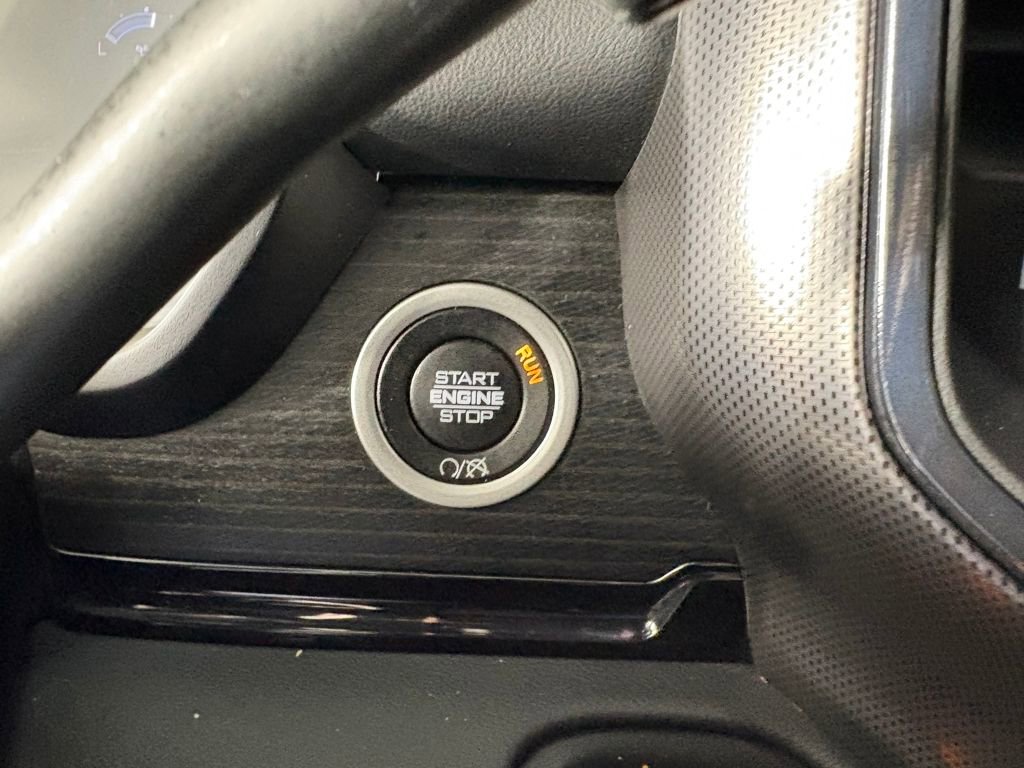 Used 2024 RAM 2500 Limited image 21