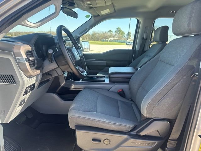 Used 2025 Ford F150 XLT w/ Equipment Group 301A Standard image 2