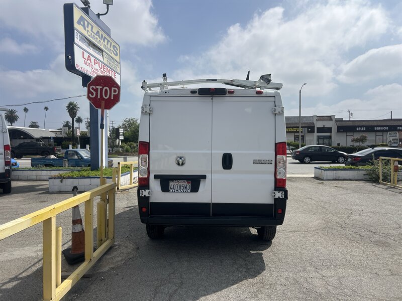 Used 2023 RAM ProMaster 2500 FWD image 3