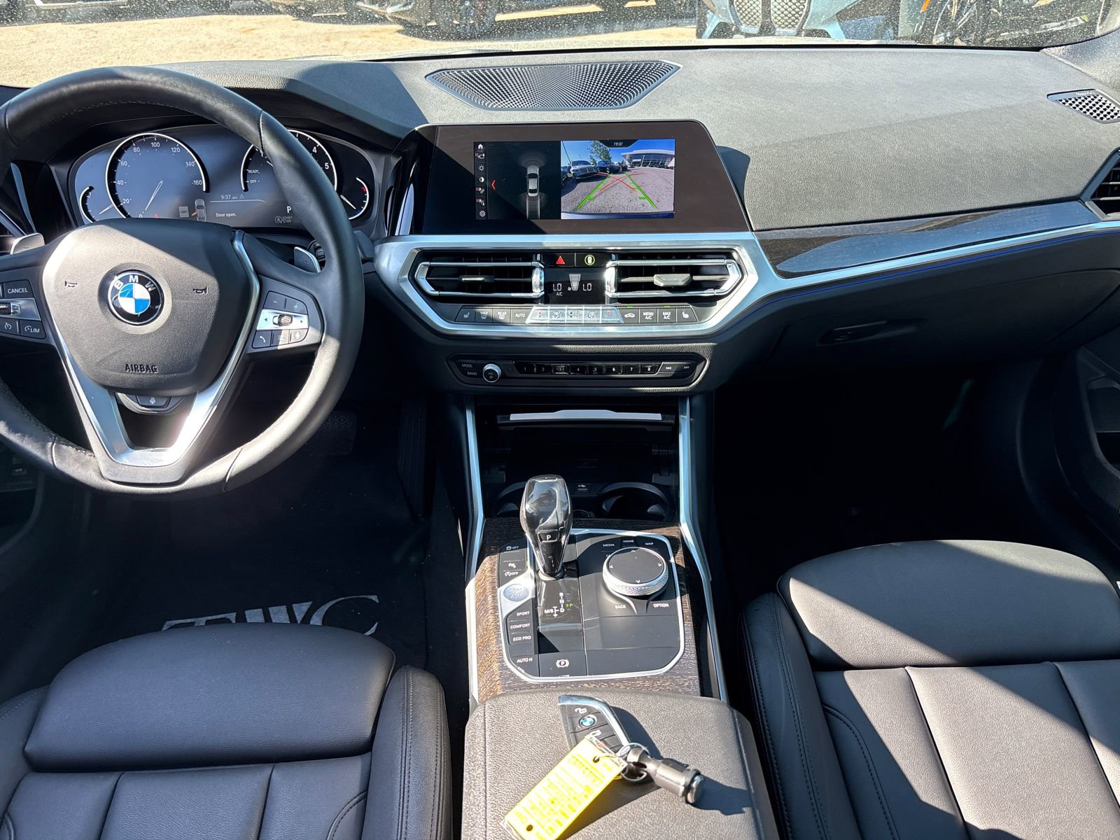 Used 2020 BMW 330i xDrive Sedan w/ Convenience Package AWD/4WD image 29