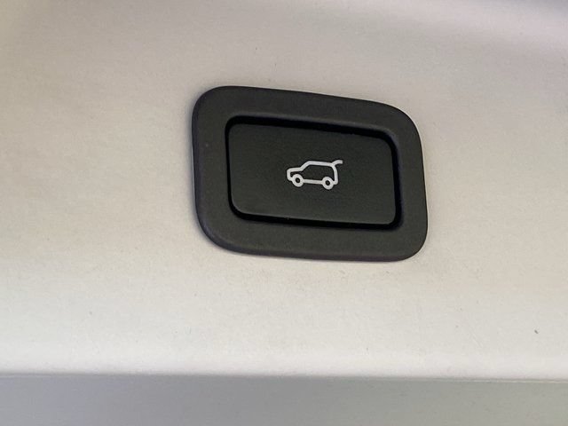 Used 2020 Land Rover Range Rover HSE AWD/4WD image 6