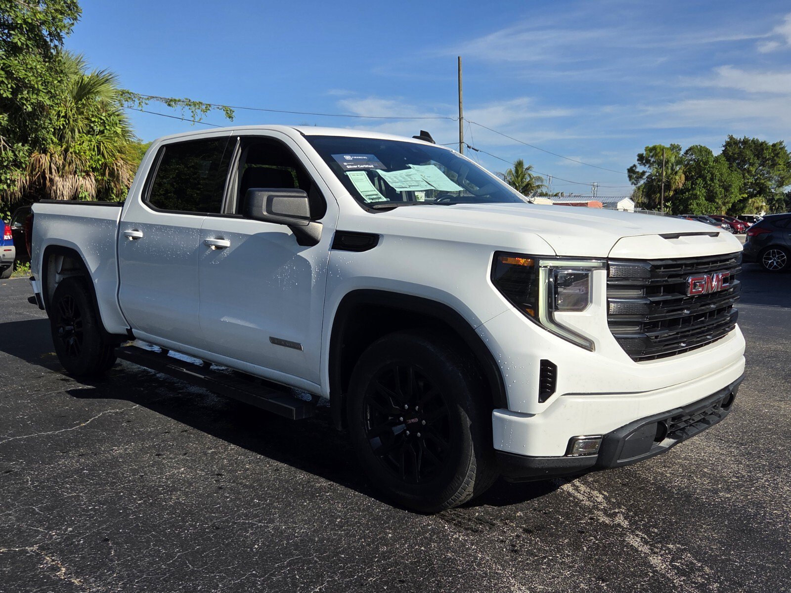 Used 2022 GMC Sierra 1500 Elevation RWD image 7