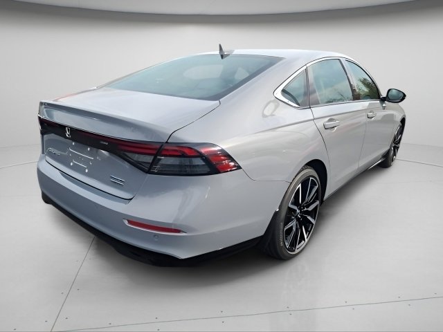 New 2025 Honda Accord Touring image 6