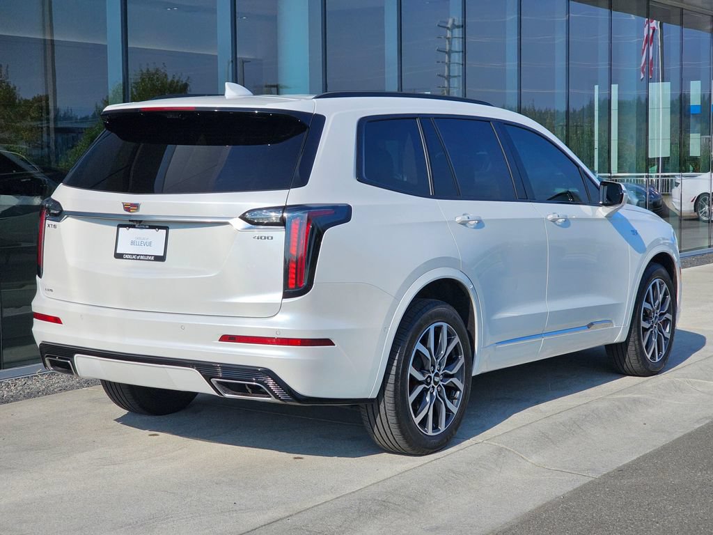 Certified 2023 Cadillac XT6 Sport w/ Platinum Package AWD/4WD image 5