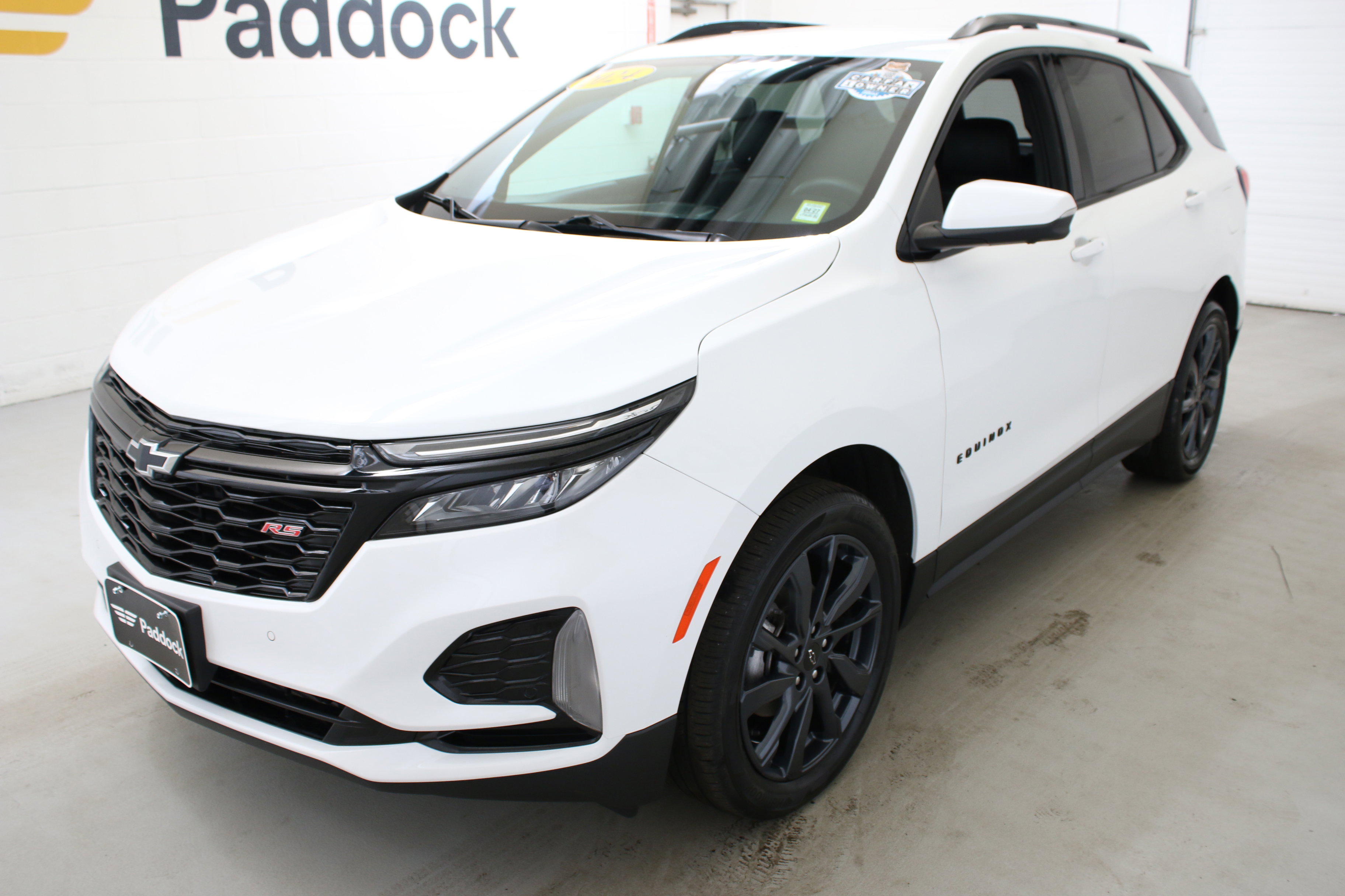 Used 2024 Chevrolet Equinox RS AWD/4WD image 3