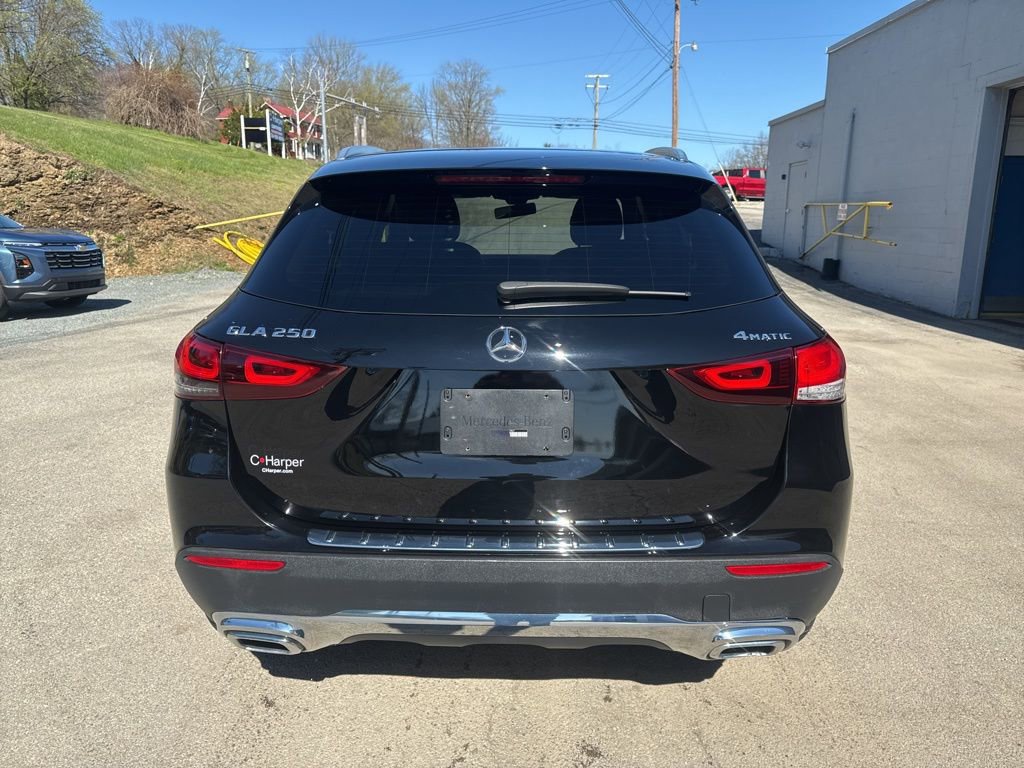 Used 2023 Mercedes-Benz GLA 250 4MATIC image 4