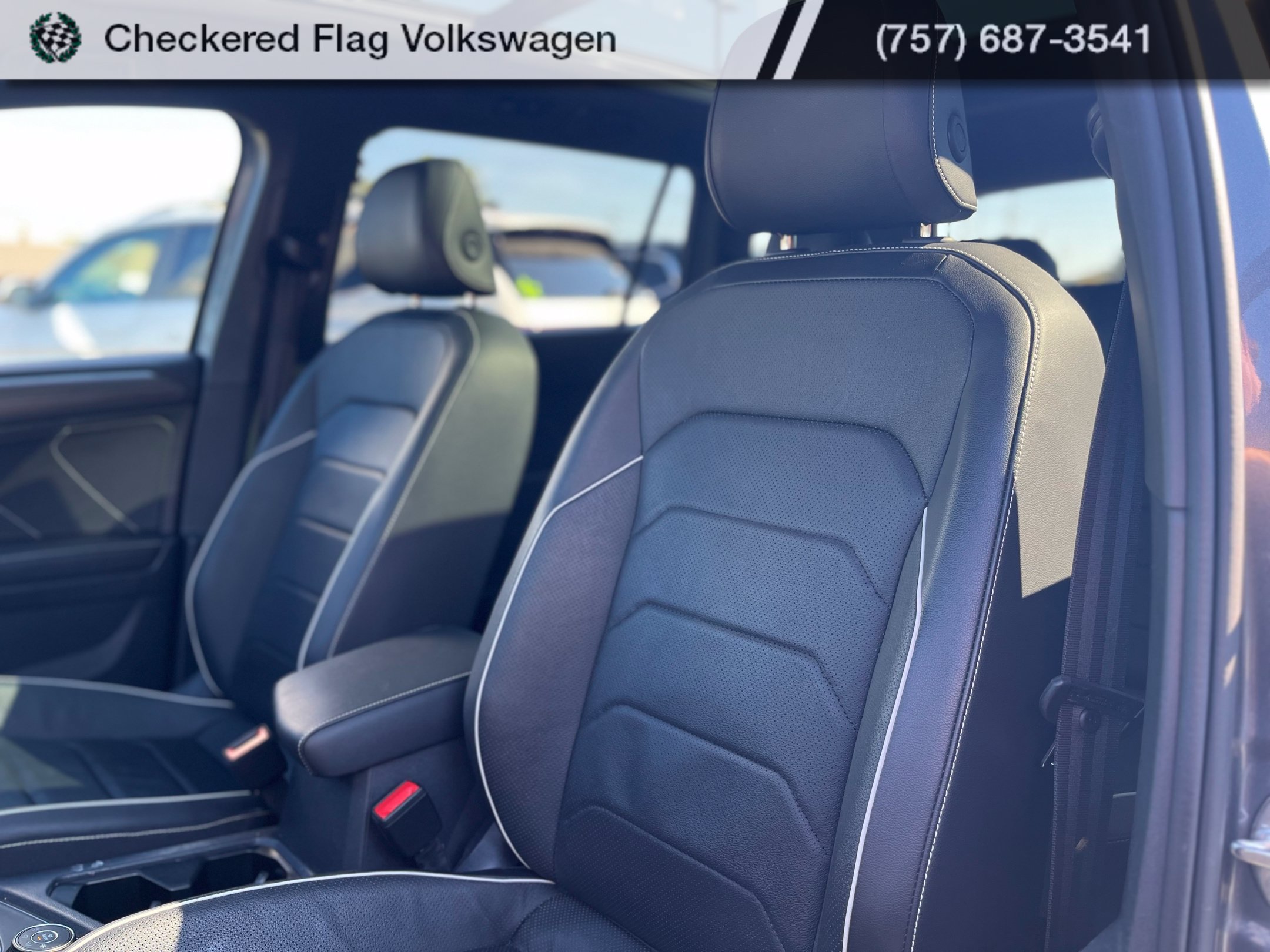 Used 2024 Volkswagen Tiguan SEL R-Line AWD/4WD image 24