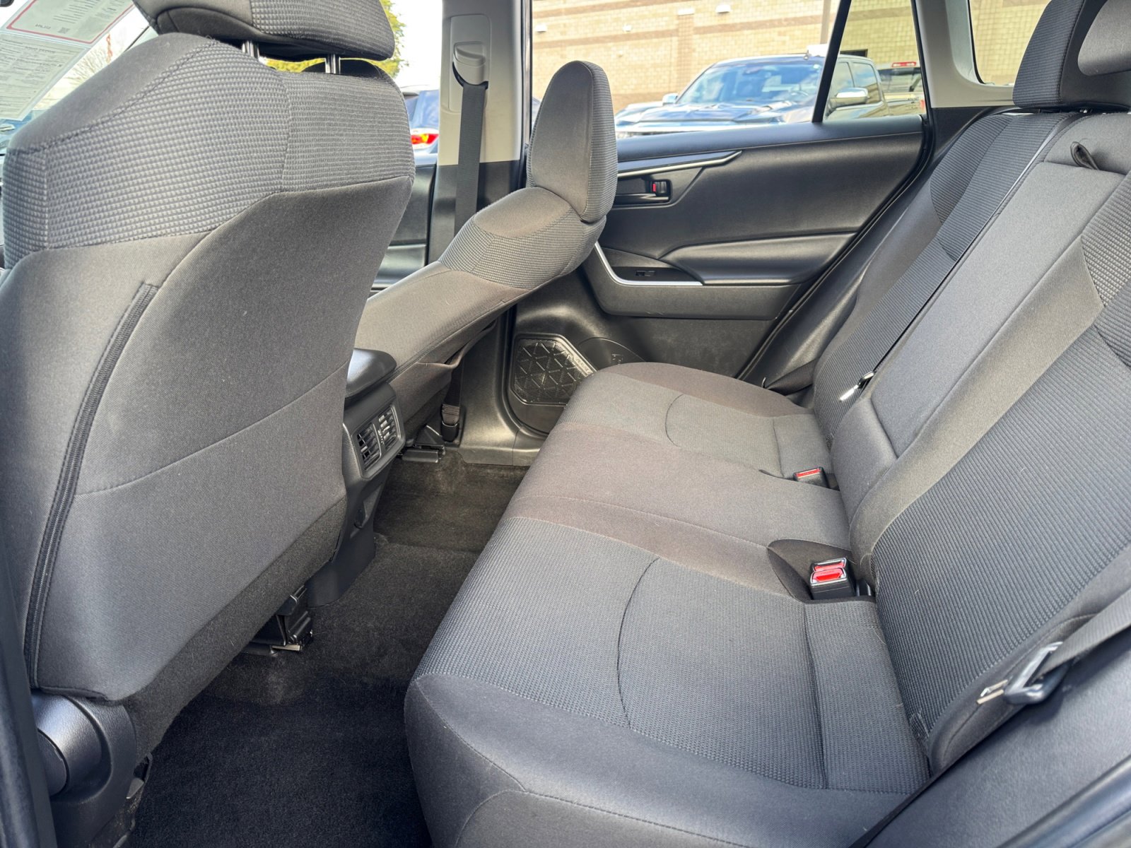 Certified 2023 Toyota RAV4 LE image 17