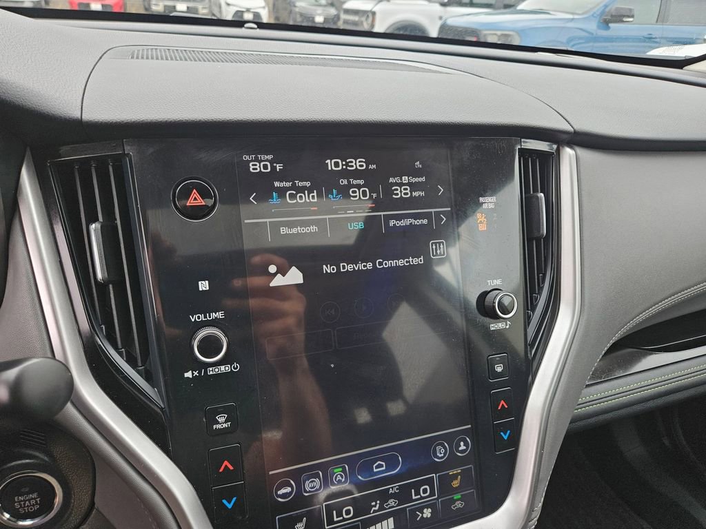 Used 2025 Subaru Outback Onyx Edition AWD/4WD image 21