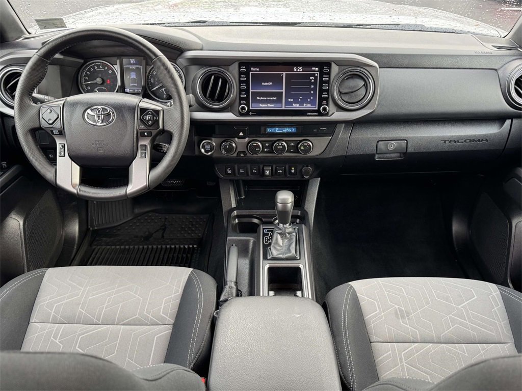 Used 2023 Toyota Tacoma TRD Off-Road image 2