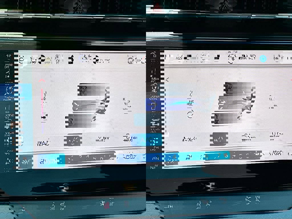 New 2025 Jeep Wagoneer S Limited image 23