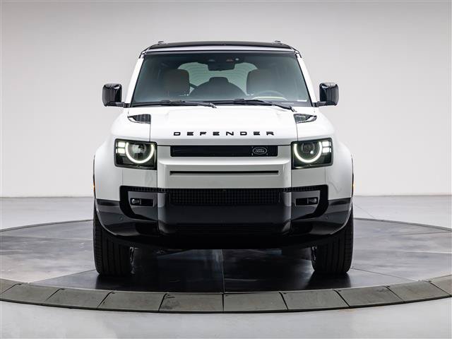 New 2026 Land Rover Defender 110 X-Dynamic SE AWD/4WD image 8