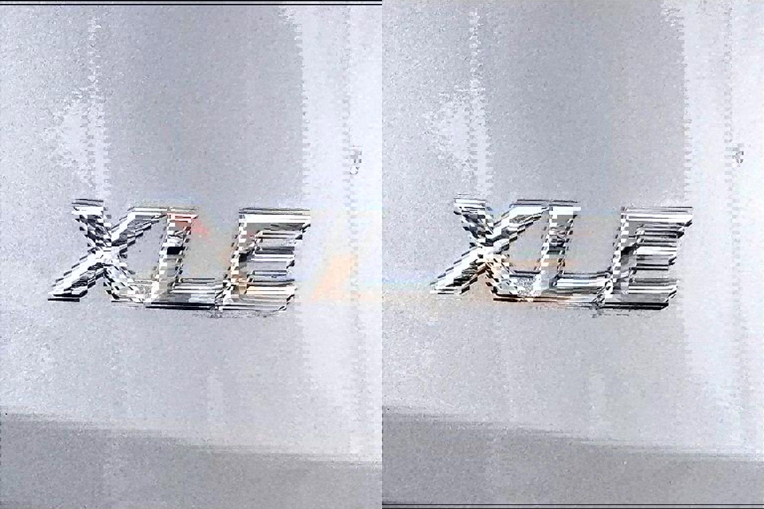 Used 2025 Toyota Sienna XLE w/ XLE Plus Package image 8