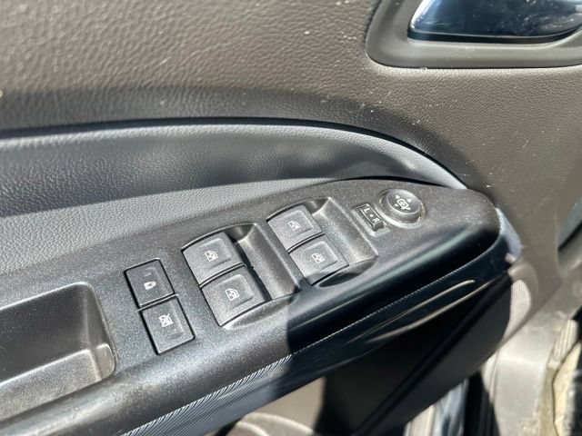 Used 2017 Chevrolet Colorado Z71 AWD/4WD image 16