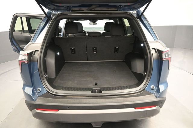 Used 2026 Chevrolet Equinox LT FWD image 19