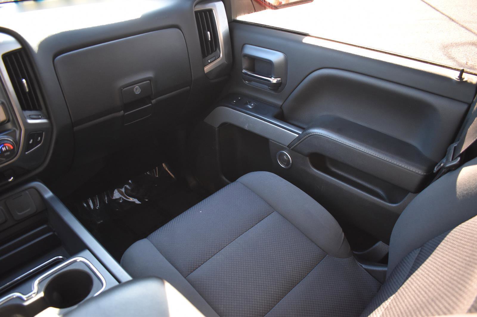 Used 2018 Chevrolet Silverado 1500 LT w/ All Star Edition image 23