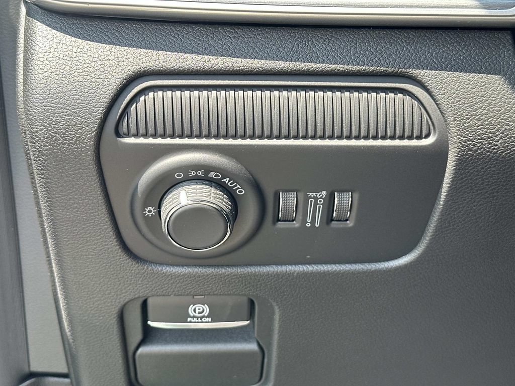 New 2026 Jeep Grand Wagoneer Limited AWD/4WD image 28