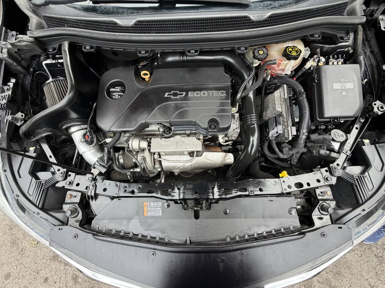 Used 2017 Chevrolet Cruze LS FWD image 50