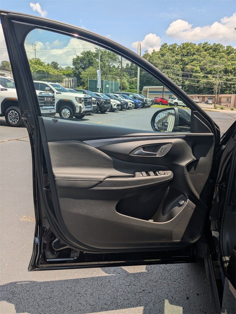 New 2025 Buick Envista Preferred w/ Convenience I Package image 11