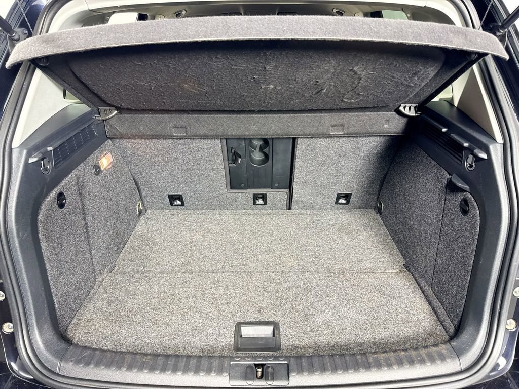 Used 2017 Volkswagen Tiguan Limited w/ Premium Package image 27