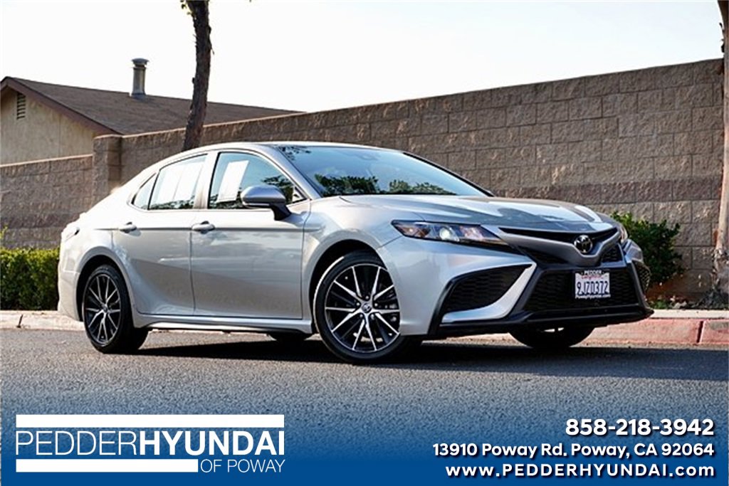 Used 2024 Toyota Camry SE