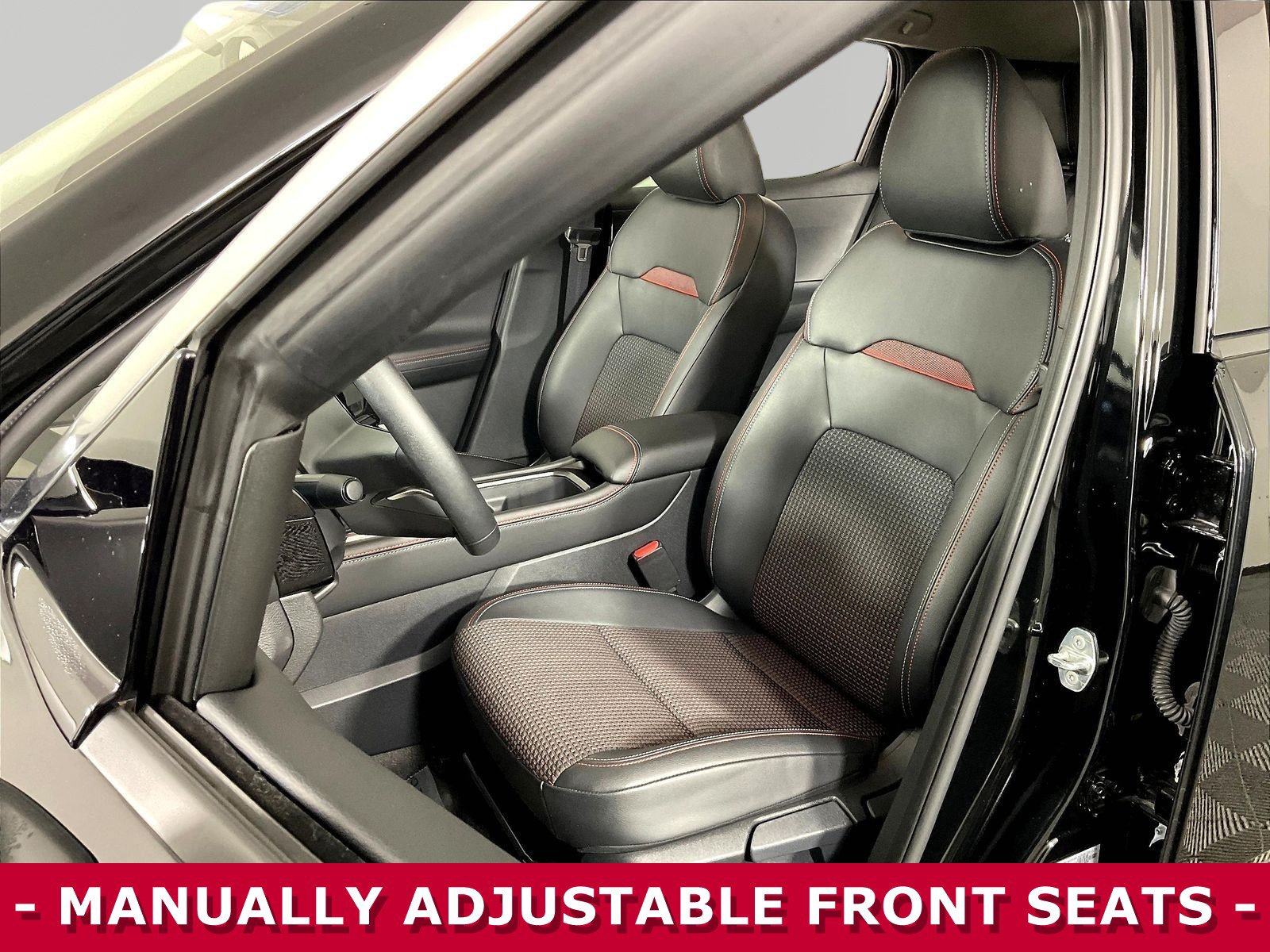 Certified 2026 Nissan Kicks SR w/ Cold Weather Package AWD/4WD image 21