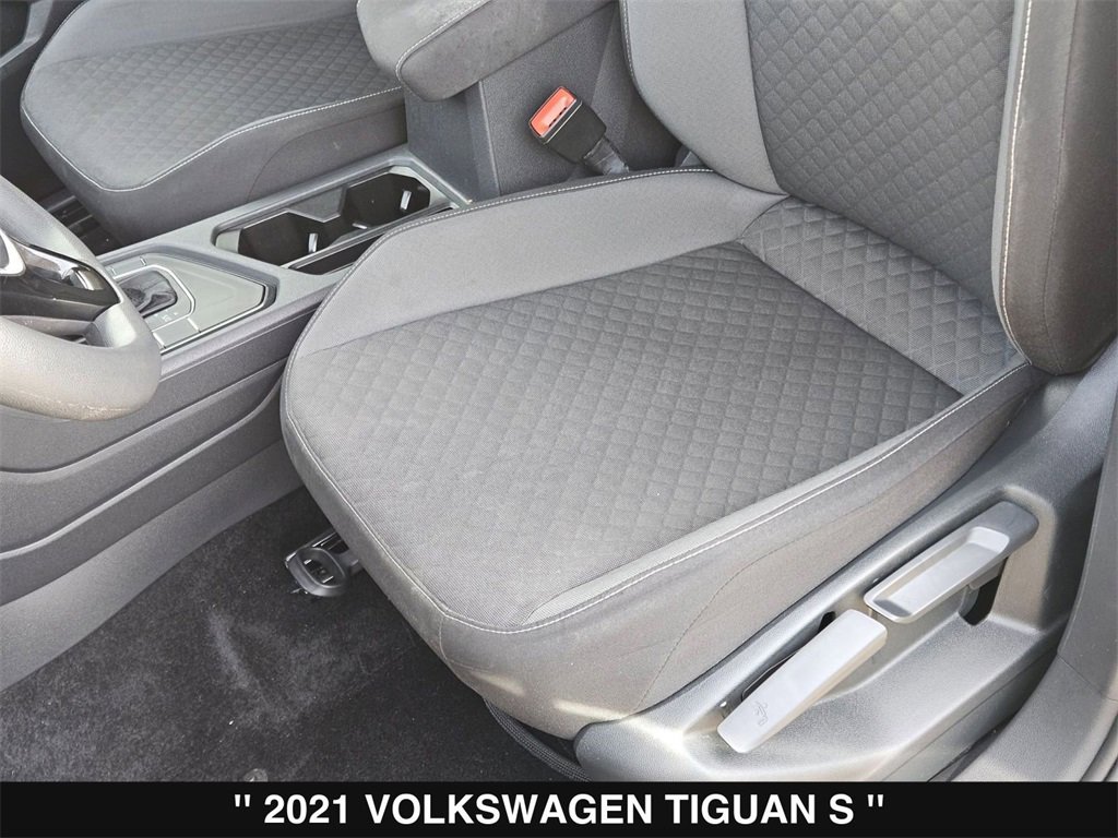 Used 2021 Volkswagen Tiguan S image 16