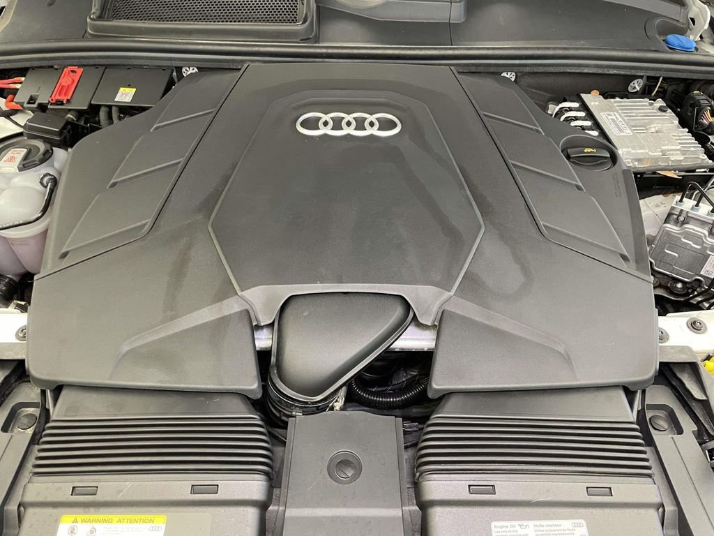 Certified 2025 Audi Q7 3.0T Premium Plus image 25