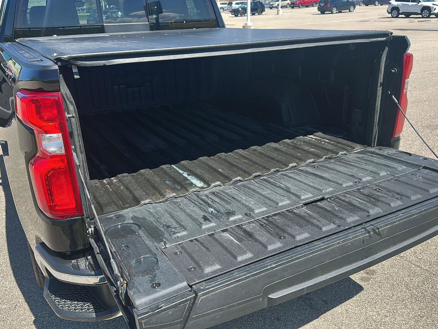 Used 2024 Chevrolet Silverado 1500 LTZ w/ LTZ Premium Package image 28