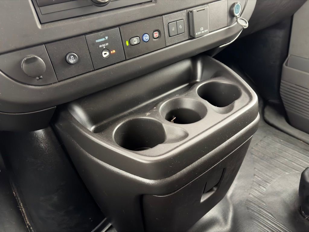 Used 2024 Chevrolet Express 3500 LT w/ LT Preferred Equipment Group image 19