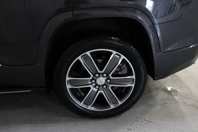 Used 2017 GMC Acadia Denali w/ Technology Package FWD image 37