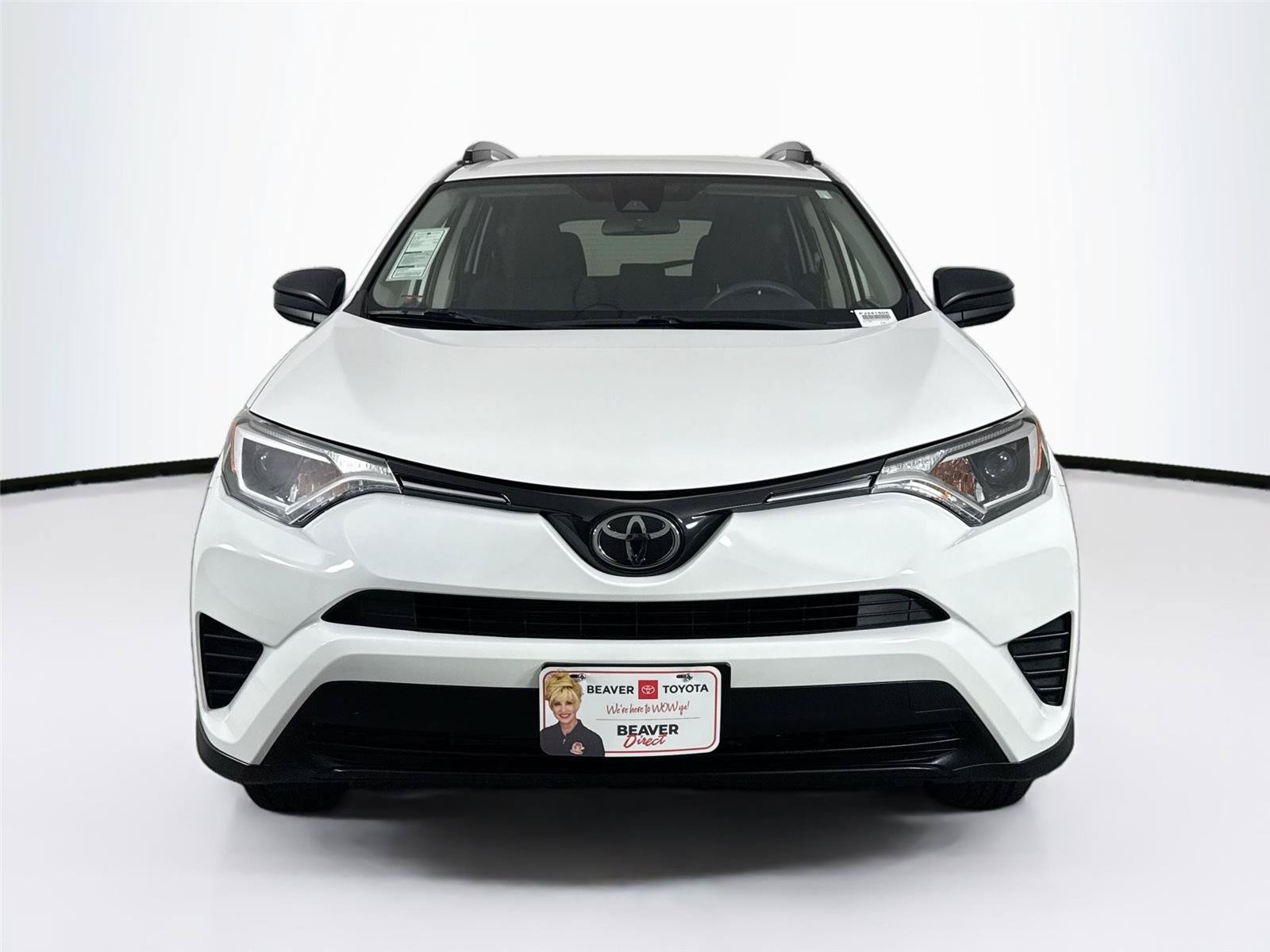 Used 2018 Toyota RAV4 LE w/ All Weather Liner Package AWD/4WD image 7