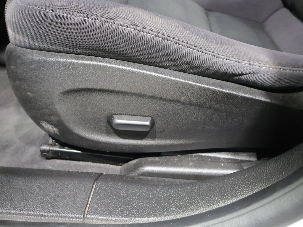 Used 2012 Chevrolet Cruze LT FWD image 21