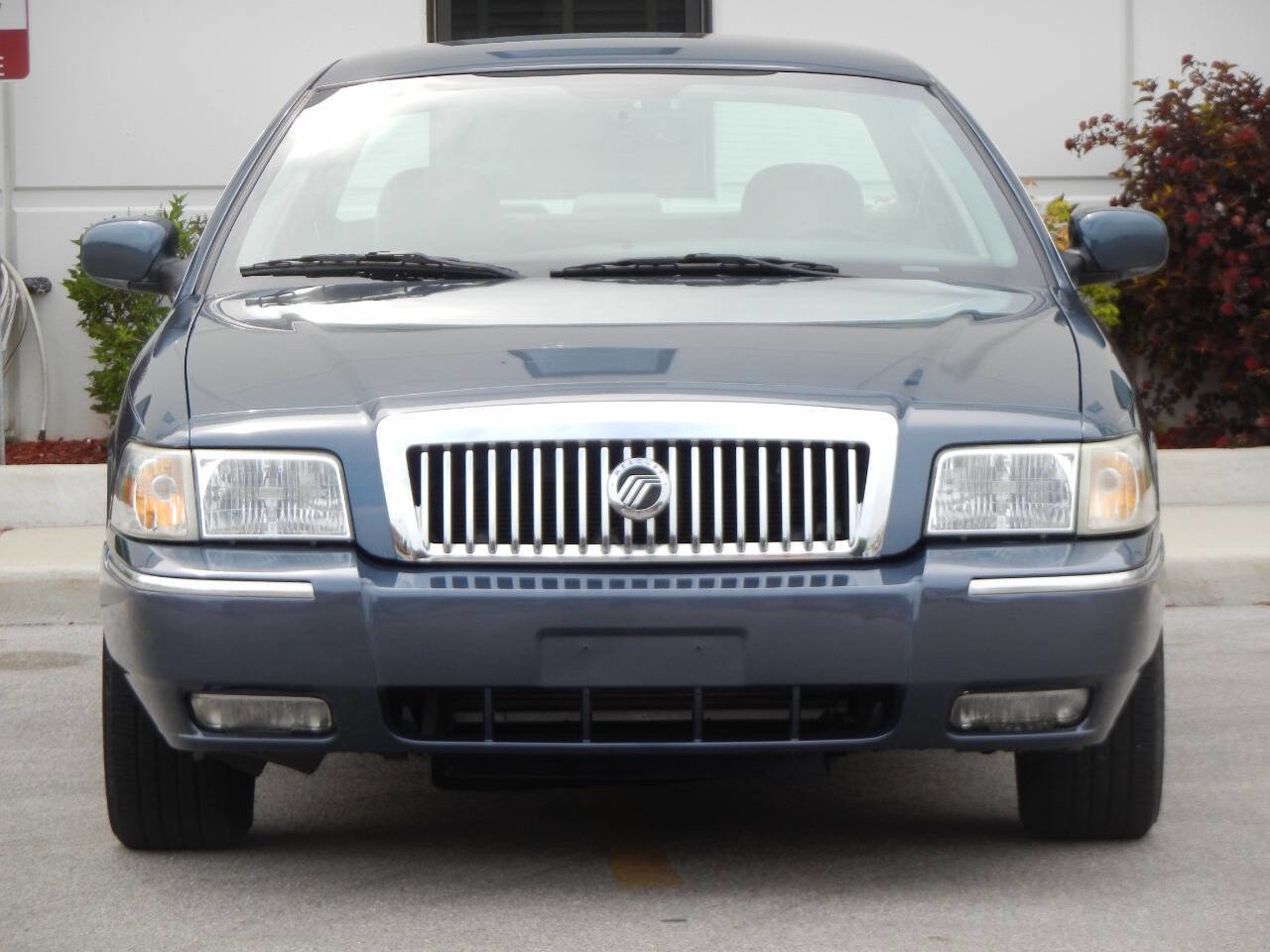 Used 2008 Mercury Grand Marquis LS image 7