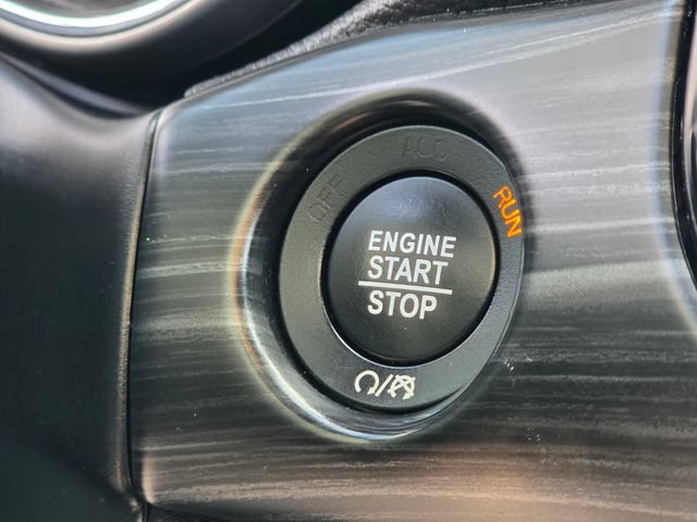 Used 2019 Jeep Grand Cherokee Altitude RWD image 37